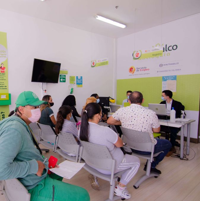 Feria de empleo: Más de 300 vacantes para temporada de fin de año