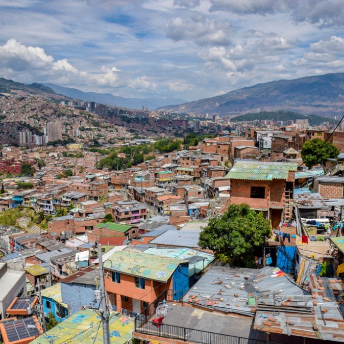 Comfenalco al barrio llevará más de 600 vacantes a la comuna 13