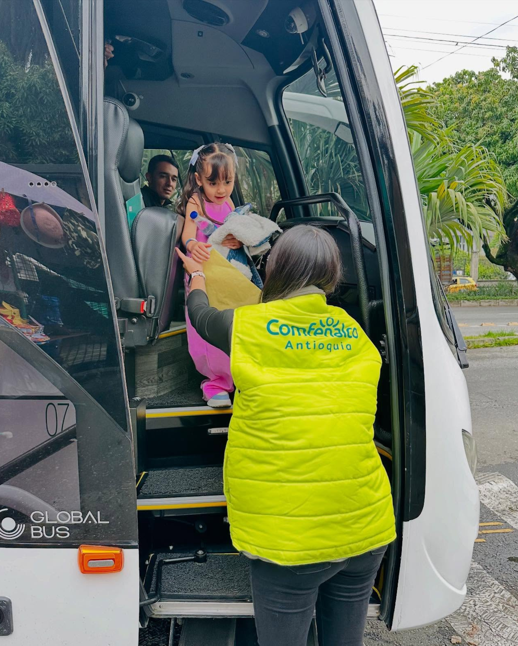 Familias Exploradoras de regiones lejanas llegan a la ciudad