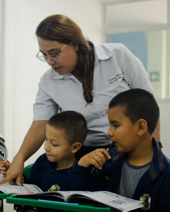 Comfenalco Antioquia entregará más de 10.400 becas educativas