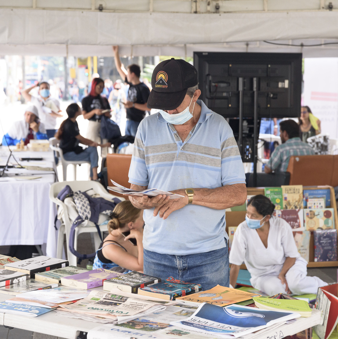 La Biblioteca Débora Arango se toma el Parque de Envigado 